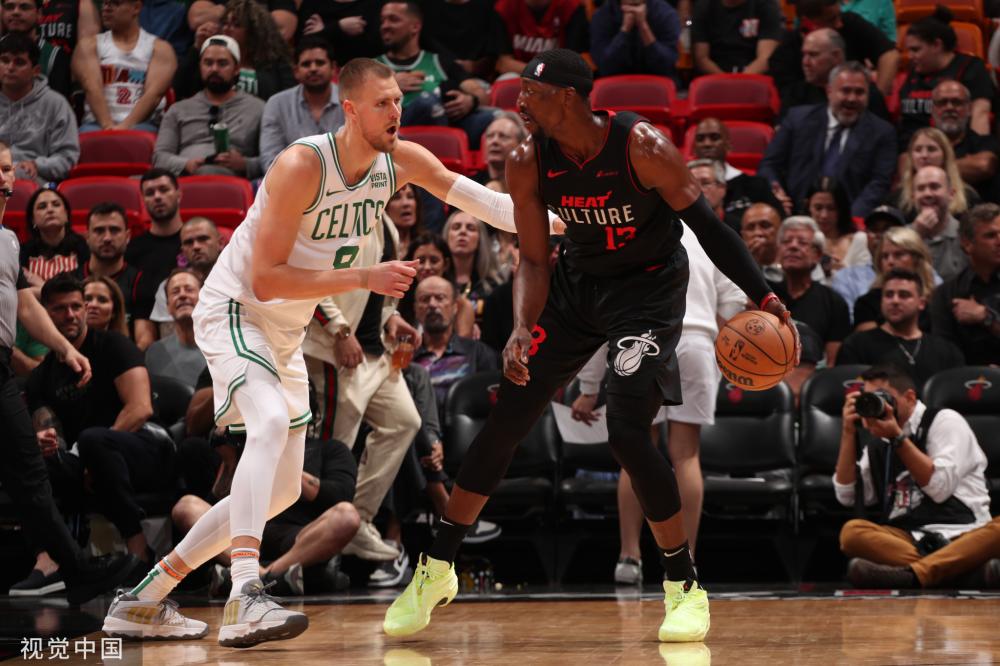 决定了球的 决定了球的