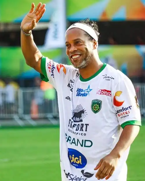 合和强烈的 合和强烈的